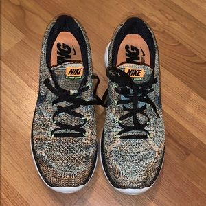 Nike flyknit LUNAR 3